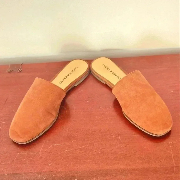 LUCKY BRAND | ACASIA FLAT SLIDES | SIZE 8 - Picture 1 of 10